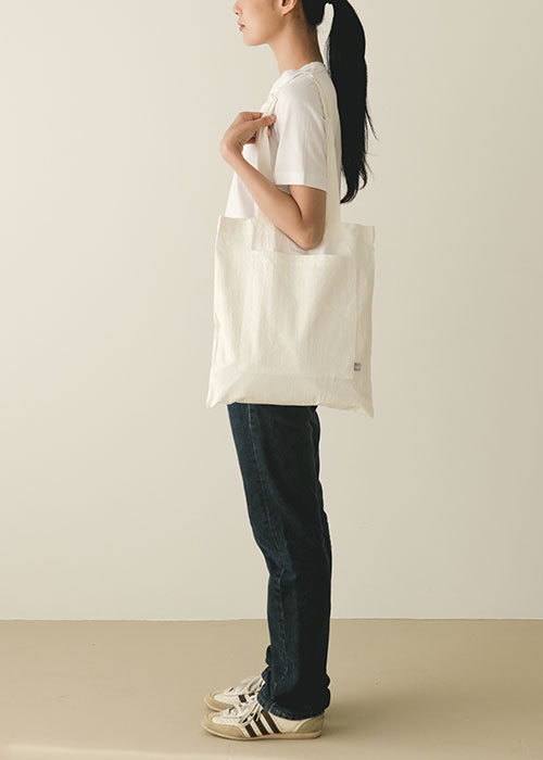 Pocket Bag in White